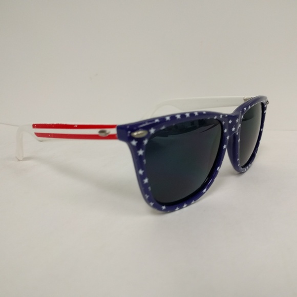 vintage Wayfarer flag theme sunglasses - Picture 4 of 4